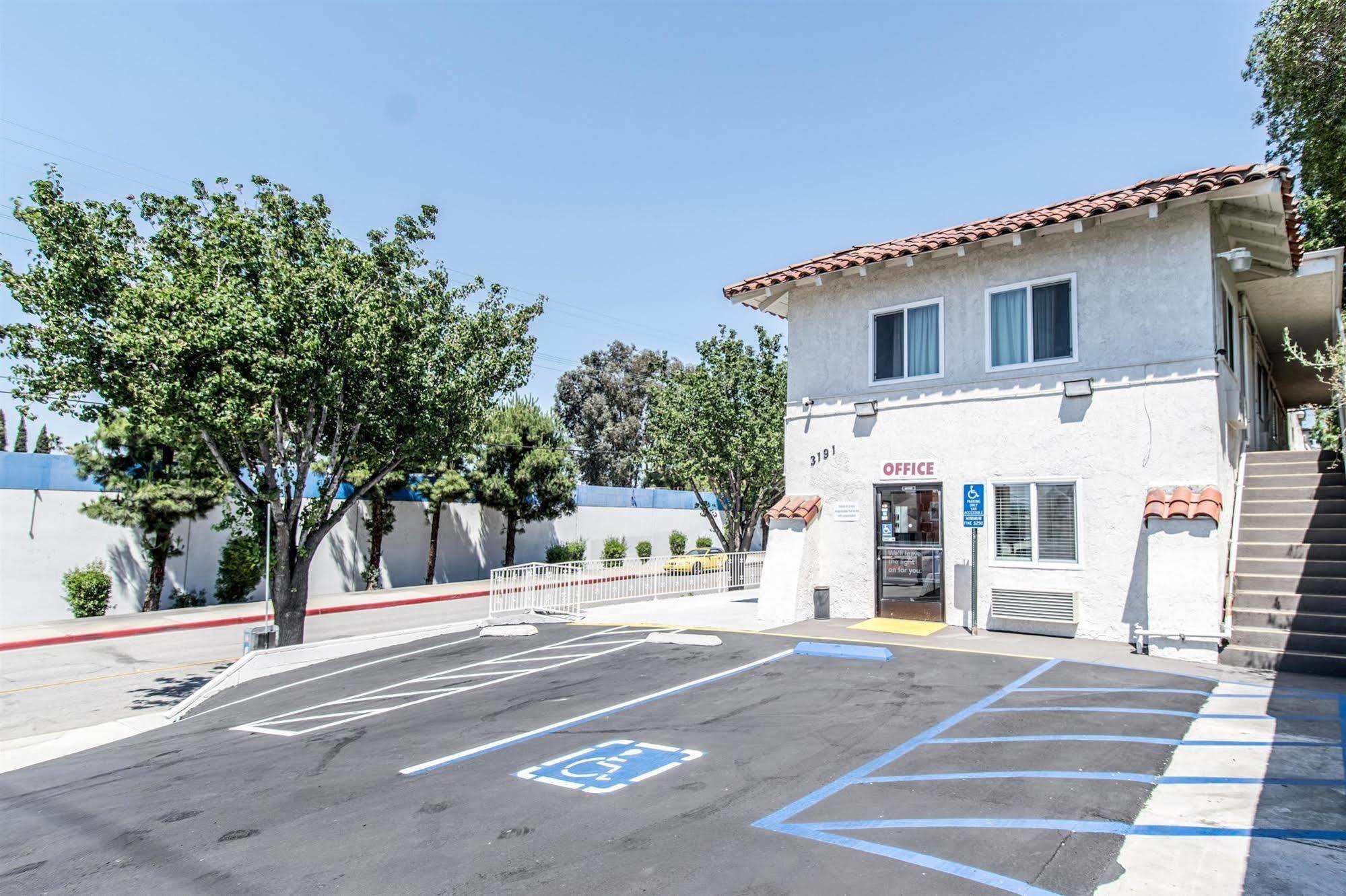 Motel 6-Orange, Ca - Anaheim Exterior photo